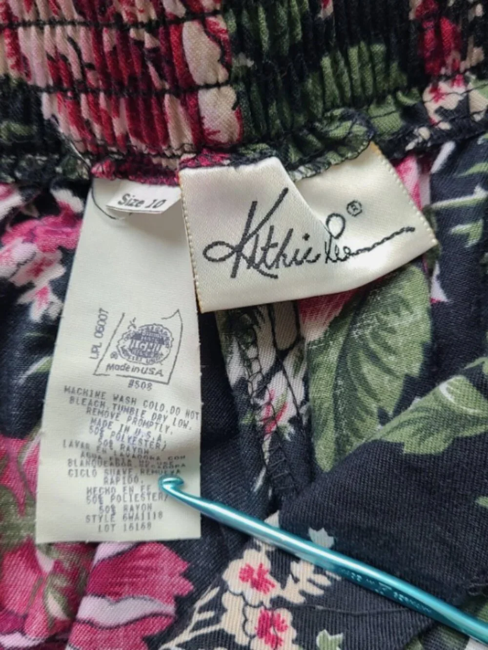 Vintage 80s Floral Midi Skirt 10 Waist 26